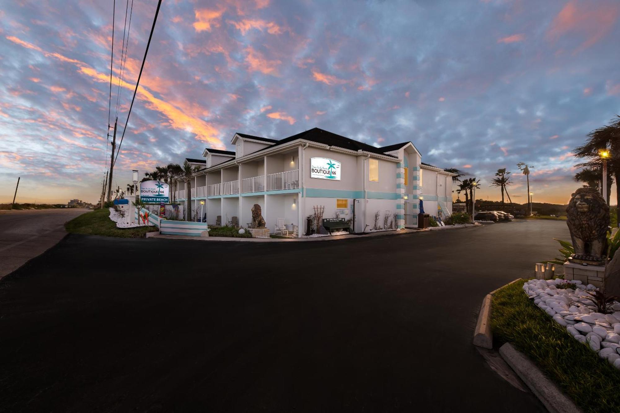 Ocean Sands Beach Inn (Adults Only) St. Augustine Extérieur photo